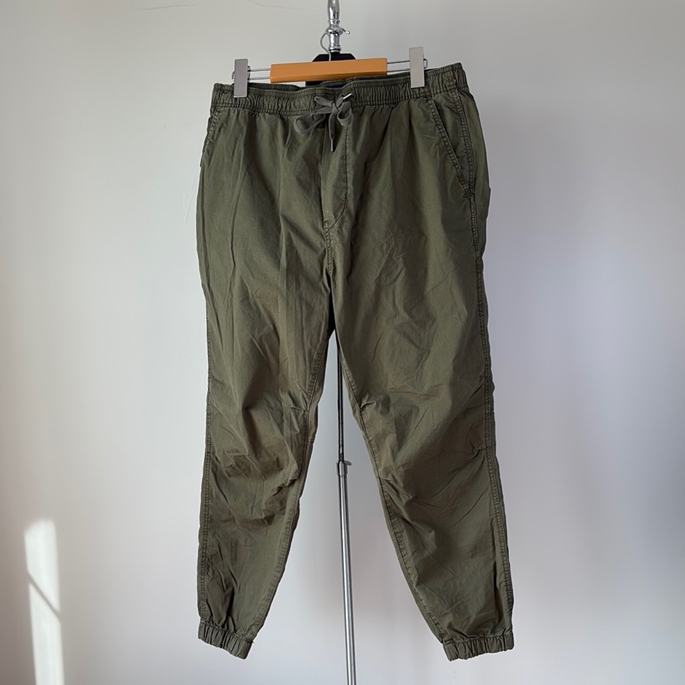 American Eagle Outfitters Olive Green Elastic Waist Joggers